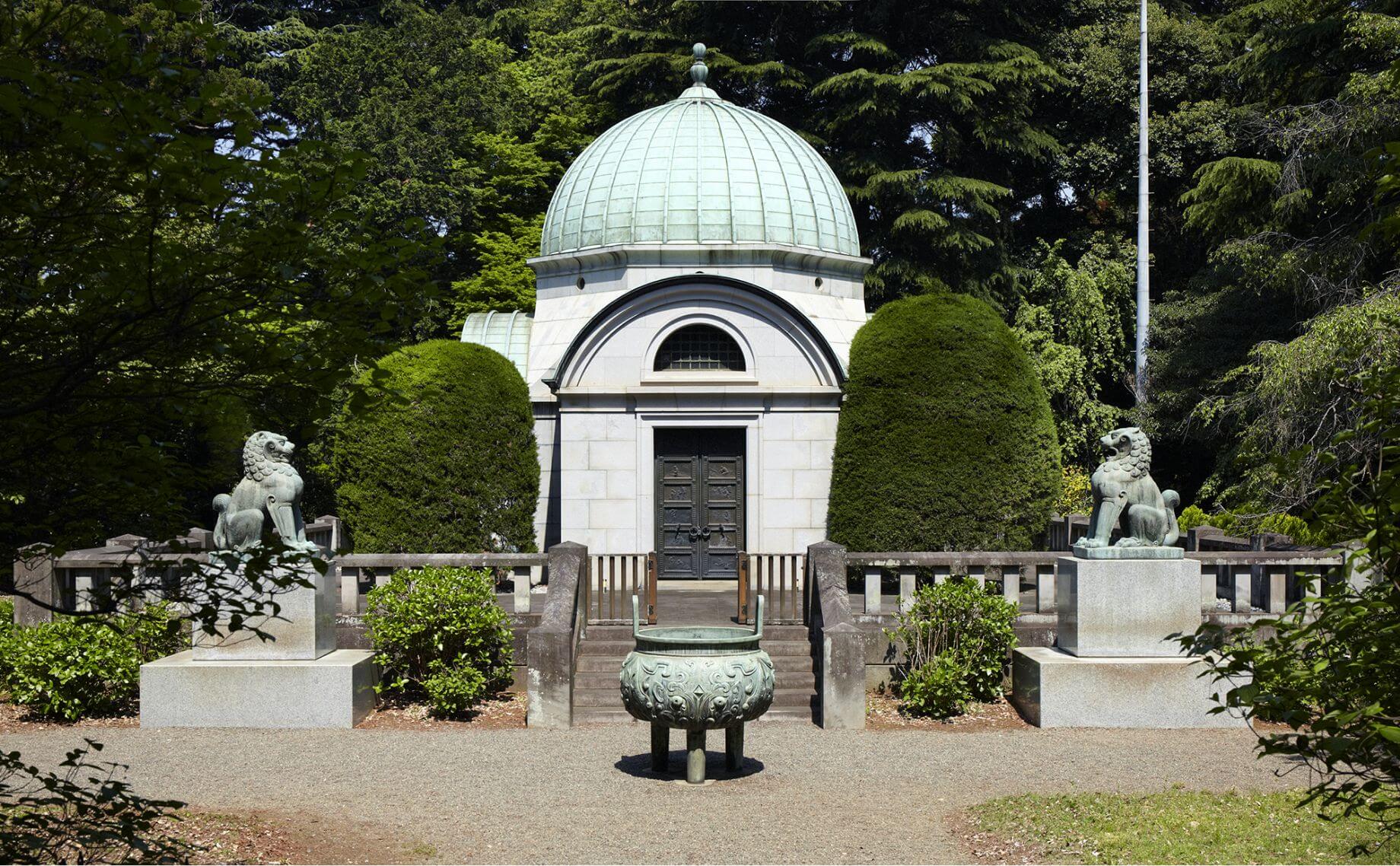 이와사키 가문 묘지